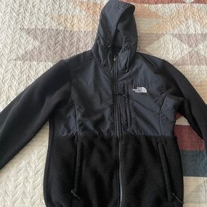 The North Face Women’s Denali Hoodie size medium